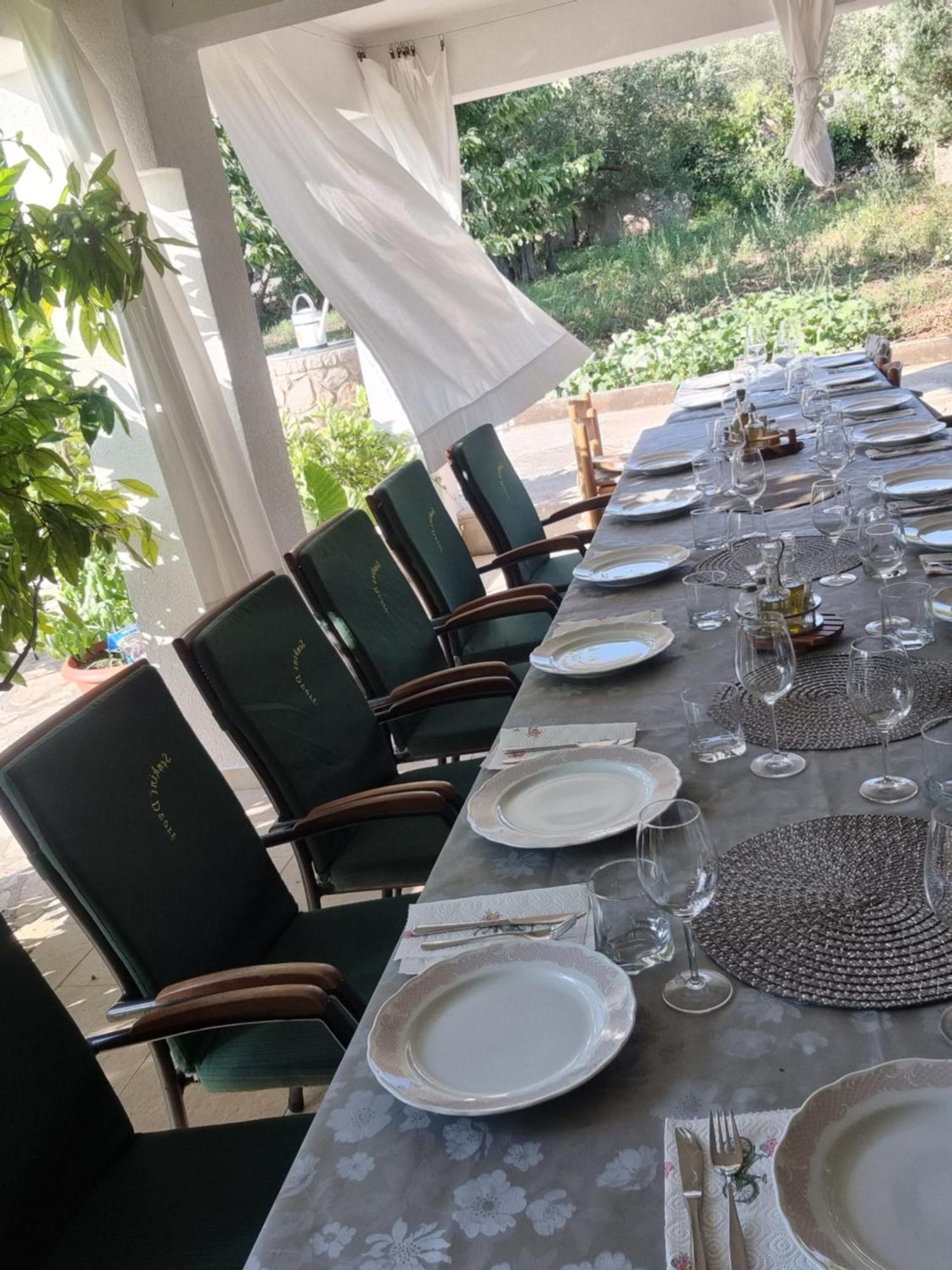 Senkini Dvori Sutomiscica Exterior foto